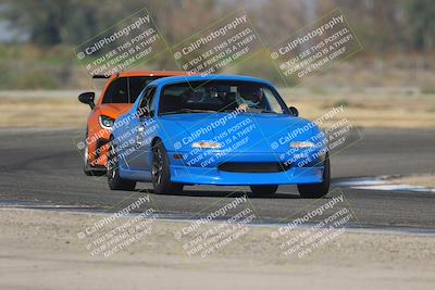 media/Sep-20-2025-Extreme Speed (Sat) [[1fcc23683c]]/Orange (Mid Intermediate)/Session 1 (Sunset)/